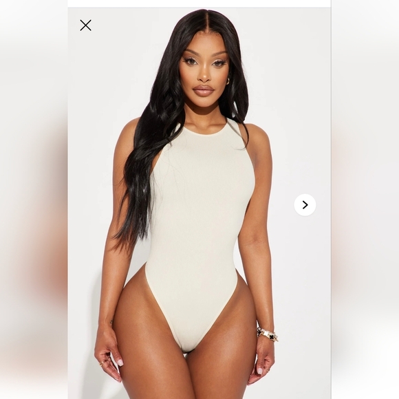 Fashion Nova Tops - Fashion Nova - Sienna Seamless Bodysuit- W Sz Medium